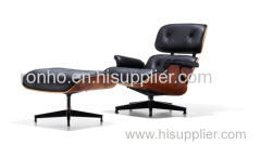 Charles Eames Lounge Chair