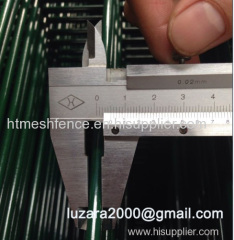 V folder welded wire fence panel