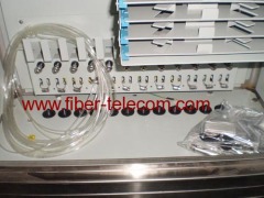 Fiber optic cross connection cabinet