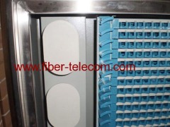 Fiber optic cross connection cabinet