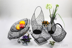 heart-shaped metal wire mesh fruit basket