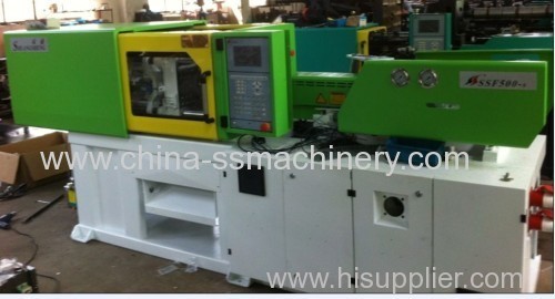 Newly designed 50T servo motor precise injection moulding machine