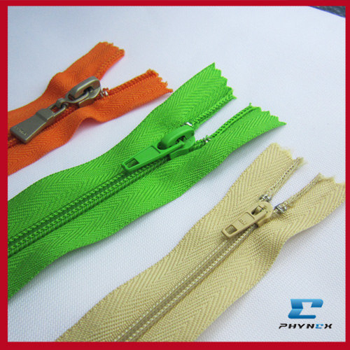 nylon key lock zippers