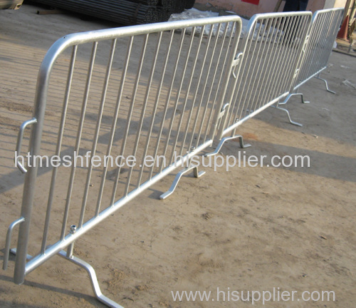 Heavy duty galvanized portable road safety barrier