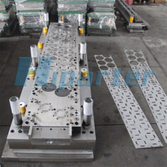 China Supplier of High quality Progression Stamping Die