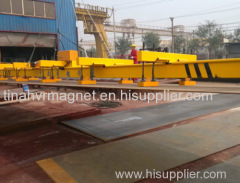Steel plate lifting magnet