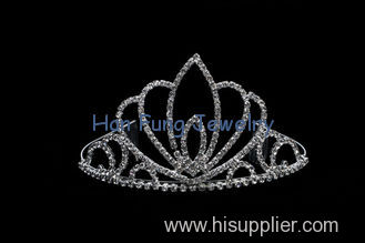 Fashion Cystal Bridal Tiaras And Crowns Wholesale Bridal Wedding Tiara with Combs at Both Sides HP194-001