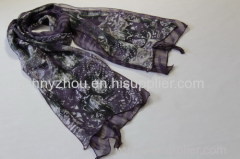 Double- layer polyester scarf
