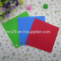 square and honeycomb shaped silicone hot pot pad