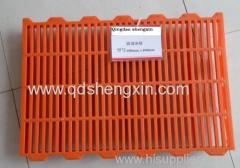 Piglet Plastic Slat Floor