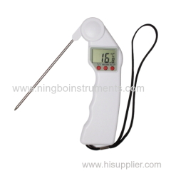 Folding digital cooking thermometer