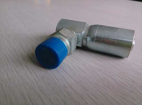 Hydraulic adapter with Plastic Tips