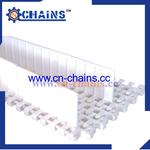 Radius flush grid conveyor belt