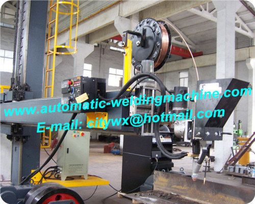Automatic column and boom automatic welding manipulator for pipe and tank