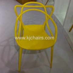 China supplier latest colorful plastic dining room chair for home furniture