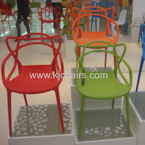 China supplier latest colorful plastic dining room chair for home furniture