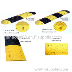 rubber deceleration strip make sure safety