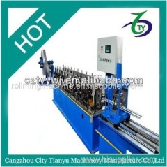 Automatic roller shutter door roll forming machine