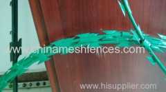 green powder coated BTO-22 razor barbed wire