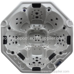 Octagonal free standing 8 persons outdoor spa pool