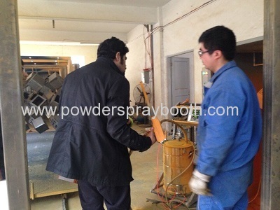 customer from Pakistan visiting to our factory