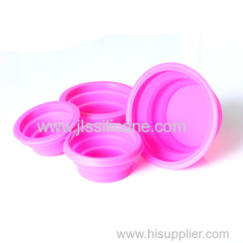 Flexible folding silicone bowls microwave safe