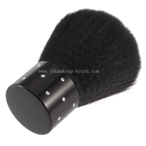 Kabuki Brush with Shinning dot decoration