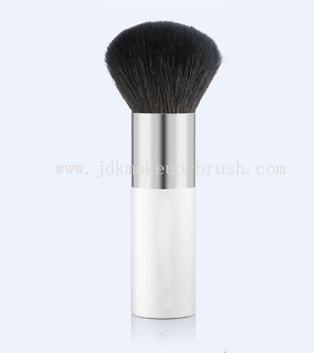 White color handle kabuki brush