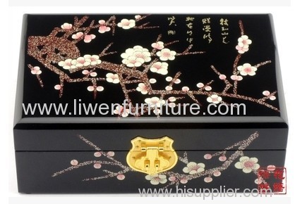 Chinese classical dressing box