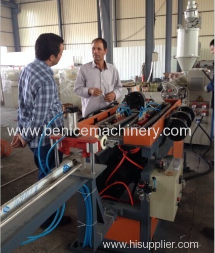 Single wall corrugated pipe extrusion machine