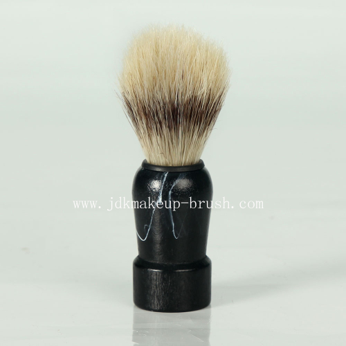 Travelling badger shaving brush