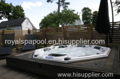 Octagonal free standing 8 persons outdoor spa pool