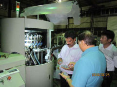 Plastic cap lining machine for cocacola caps