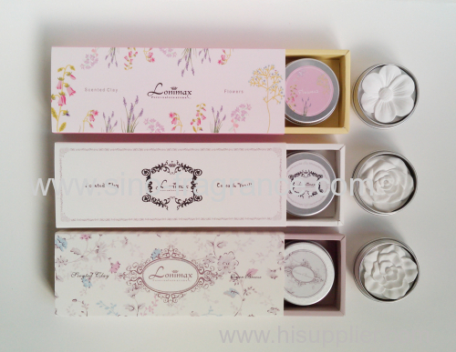 scented clay in aluminium box