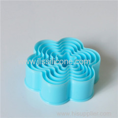 Wholesale flower shape silicone cookies cutter set