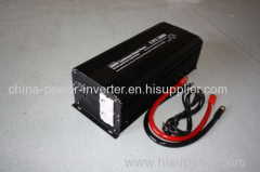 Pure sine wave 3000W car power inverter with charger