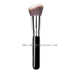 Powder brush with black handle