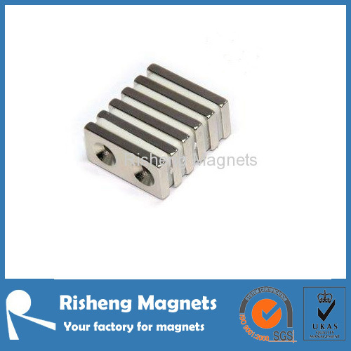 Cheap Strong Neodymium Block Magnets N45 Grade 30 x 30 x 15mm block with 2 Countersunk Holes for M6 Screws
