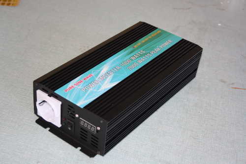 Pure sine wave DC12V input 1000W power inverter