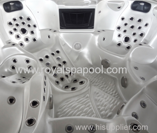 outdoor hot tub spa whirlpool jacuzzi spa