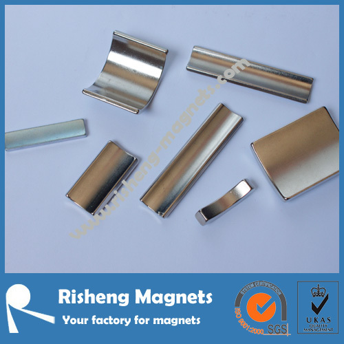 Aimant Neodyme N45SH Grade Sintered Neodymium Wind Turbines Magnets Arc Shaped