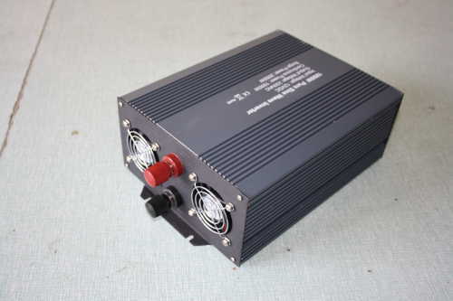 1000W pure sine wave power inverter with USB&Dual sockets