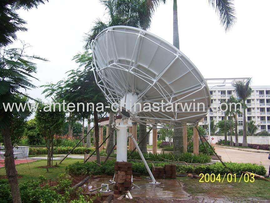 4.5M Ku-BAND 4 PORT LINEAR POLARIZED ANTENNA PICTURES