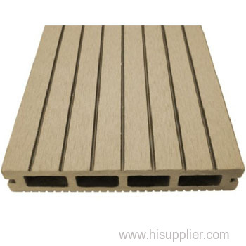 Barefoot friendly outdoor wood plastic composite flooring