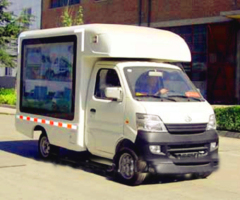 SMLM High definition mini led mobile advertising vehicle