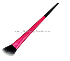 Long ferrule blush brush