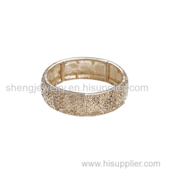 High-End Bracelet with Cheap Price