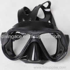 Scuba diving mask with Rubber treatment and liquid silicone