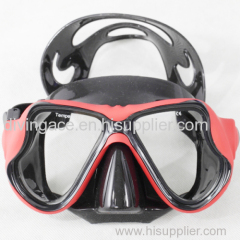 Scuba diving mask with Rubber treatment and liquid silicone