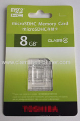Plastic clamshell packaging for memory card